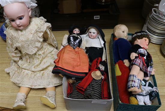 A Simon and Halbig doll and others